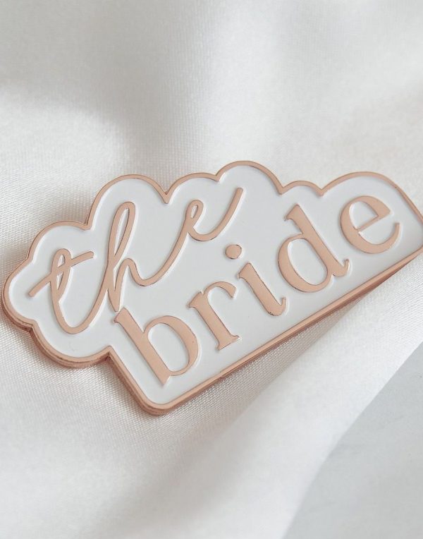 "The Bride" Vit och Roseguldig Pin - Blush Hen -